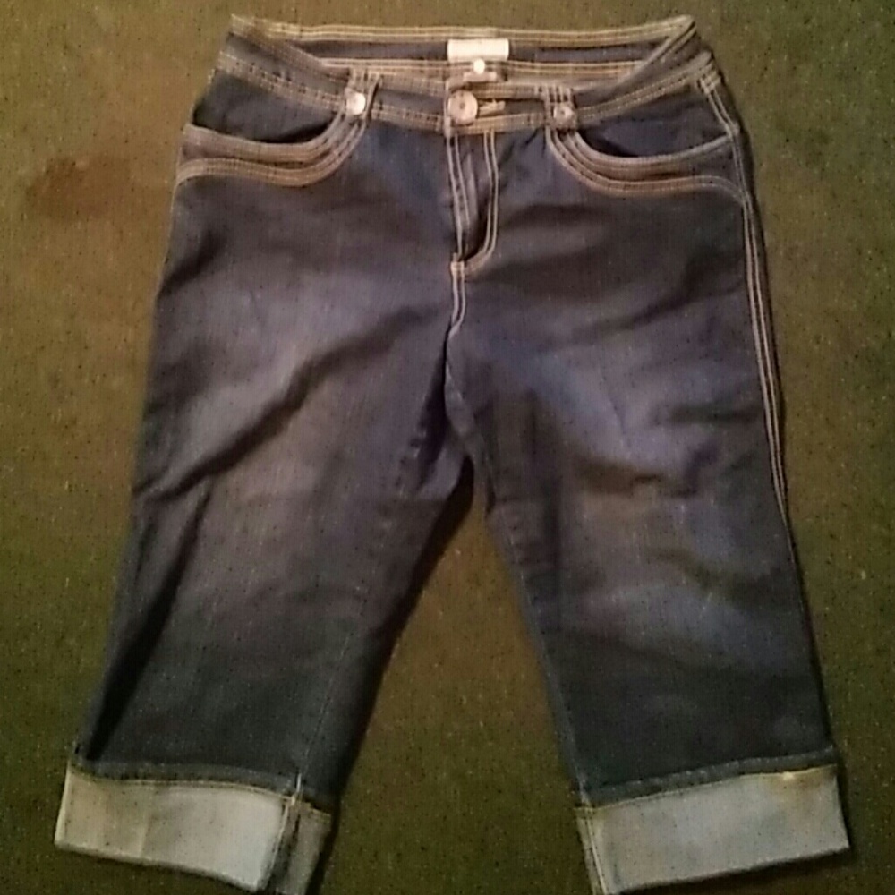 Sz 14 capris by FL jeans